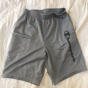 Champions boys athletic shorts size L